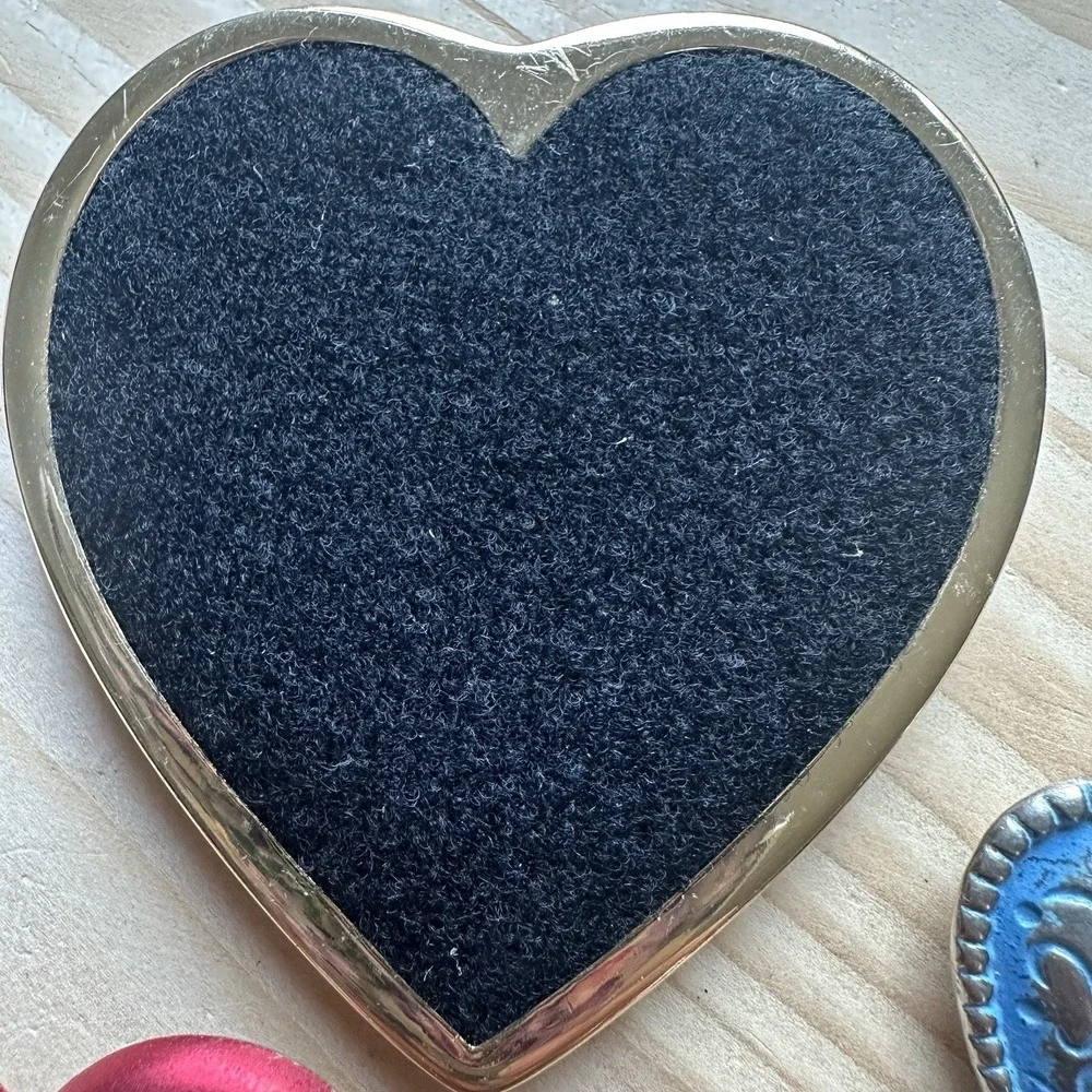 VTG‎ Heart Brooch Pin Lot Of  4 Enamel Felt Multicolor Valentines Love Romance